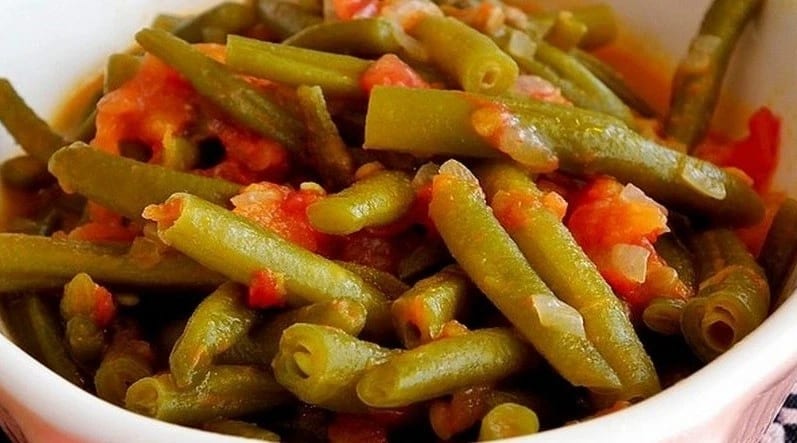 Zeytinyağının faydalarını, nelere iyi geldiğini ve nerelerde nasıl kullanıldığını sizler için ayrıntılı bir şekilde hazırladık.