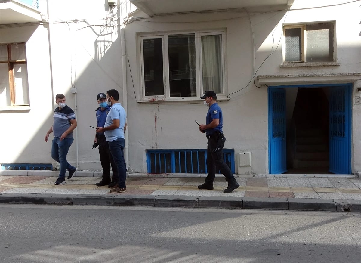 Uşak’ta Afgan Kadın, Küçük Yaştaki Kızıyla Evlenmek İsteyen Genç Tarafından Öldürüldü