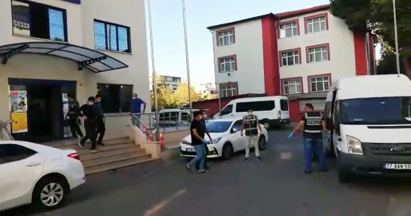 Yalova’da 35 Afganlı Sınır Dışı Edildi