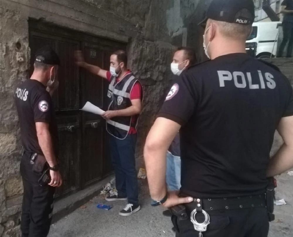 Aydın’da Aranan Şahıslar Operasyonu: 10 Kişi Yakalandı