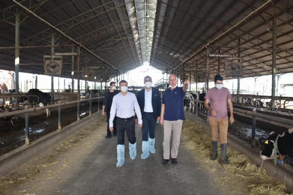 Kaymakam Şahin, Kocagür’deki Çiftliği Ziyaret Etti
