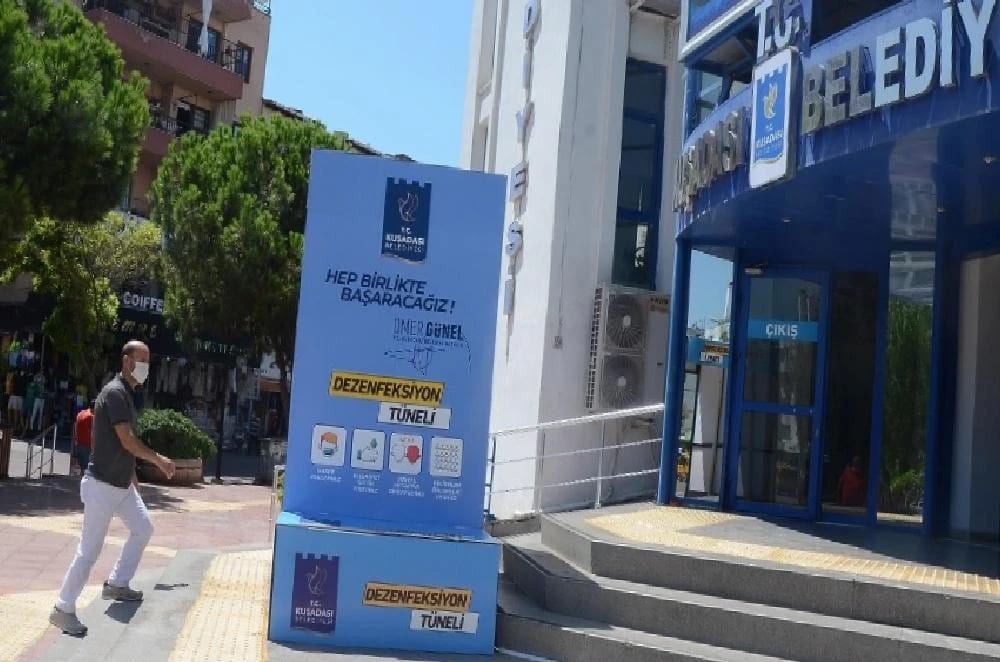 Kuşadası Belediyesi’nin 8 Çalışanı Karantinaya Alındı