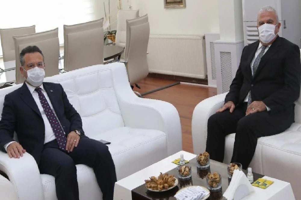 Vali Aksoy’dan, Başkan Atay’a İadeyi Ziyaret