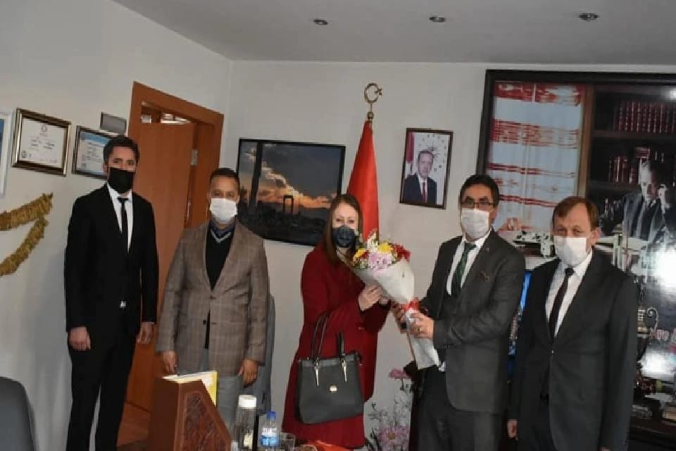Başkan İnal, Karacasu’daki Öğretmenlerin Günlerini Kutladı