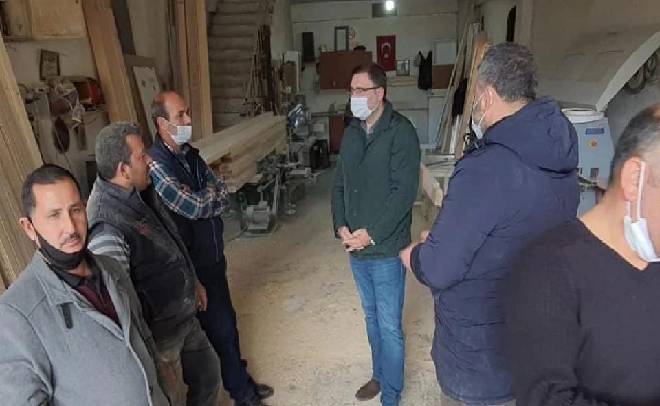 MHP İlçe Yönetiminden Esnafa Yılbaşı Ziyareti