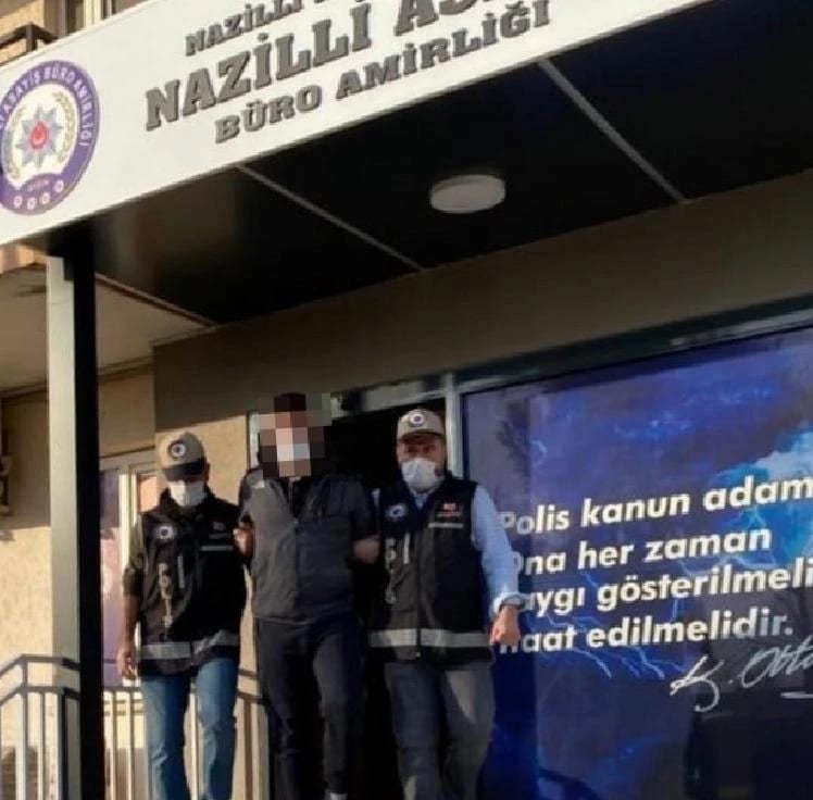 Aynı Evde Kalan İki Suçlu Polis Tarafından Yakalandı