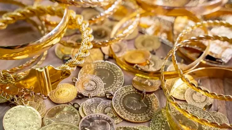 Altın Fiyatlarında Düşüş Sürüyor: Gram Altın 6 Bin 200 TL Seviyesinde
