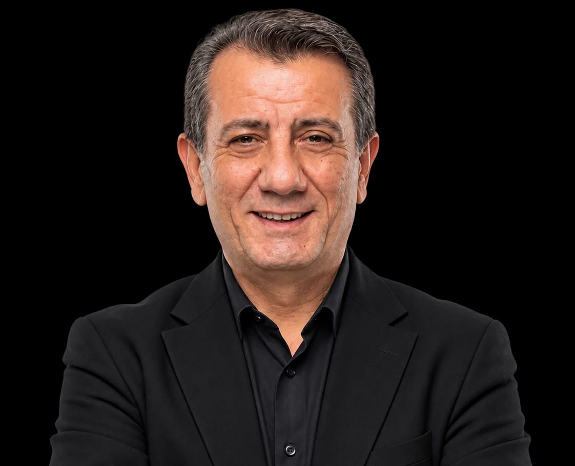 Anıl Yetişkin Efeler Belediye Başkanı profil fotoğrafı