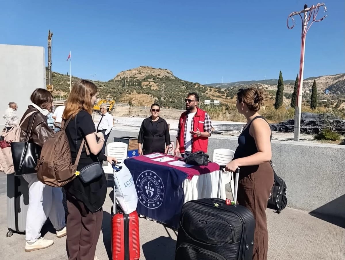 Aydın’da üniversite öğrencilerinin yurt kayıtları sürüyor