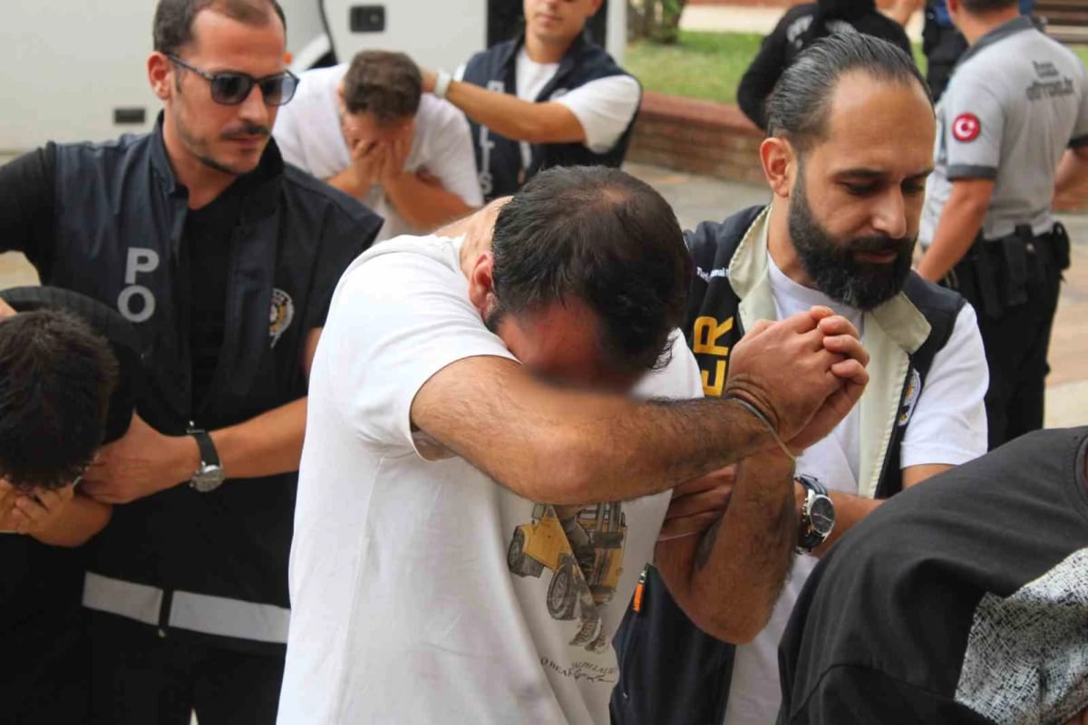 Aydın merkezli 7 ildeki yasa dışı bahis operasyonunda 26 tutuklama
