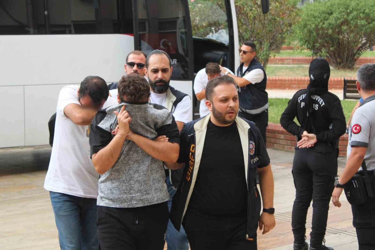 Aydın merkezli 7 ildeki yasa dışı bahis operasyonunda 26 tutuklama