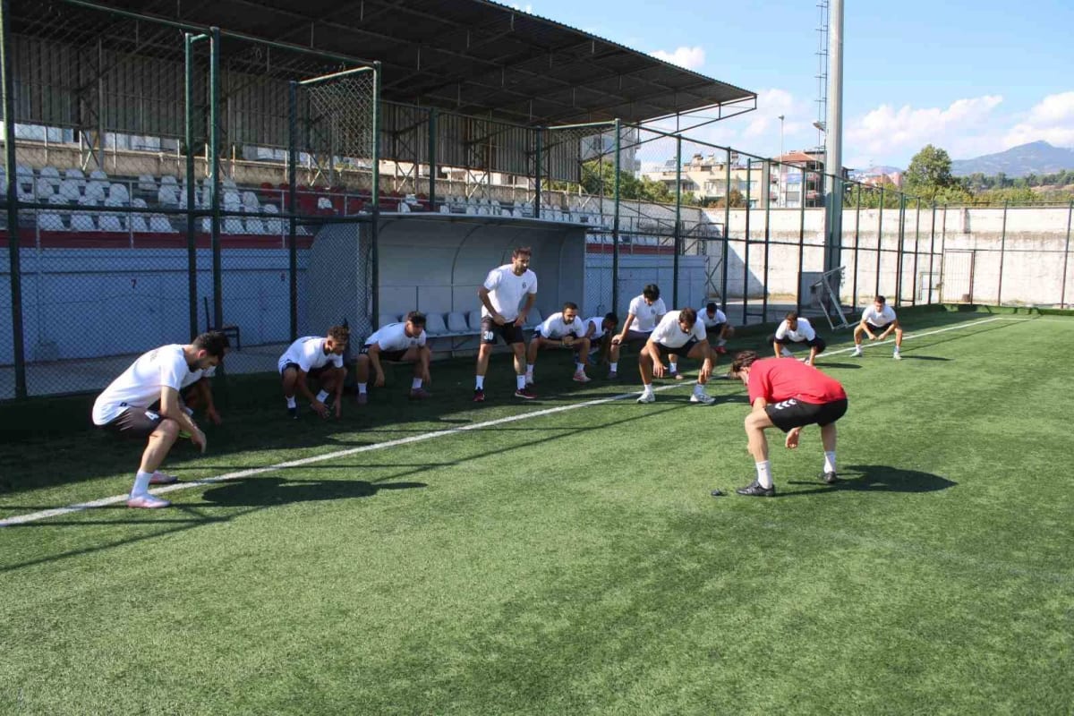 Aydınspor, ilk antrenmanına çıktı