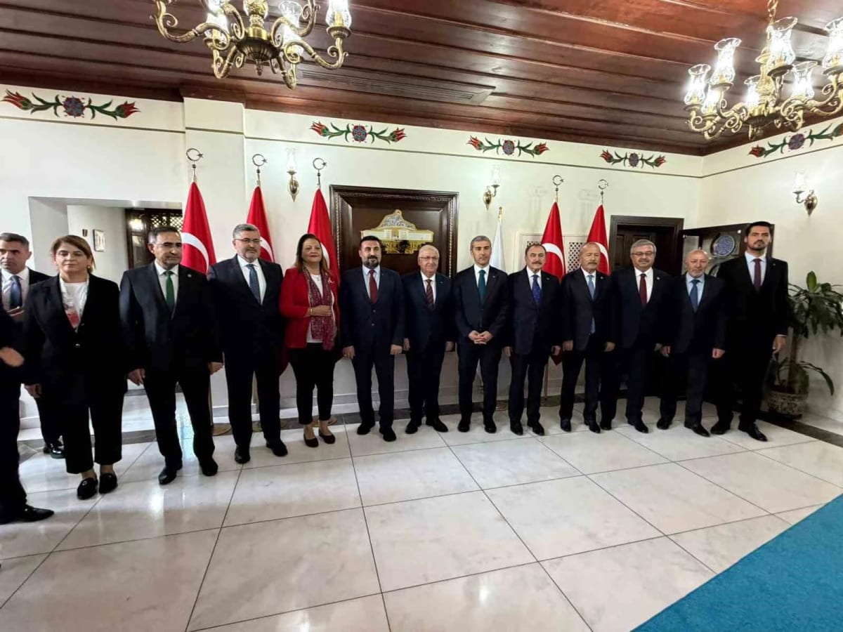 Bakan Güler Afyonkarahisar’da