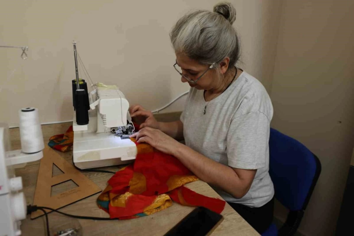 Başkan Balaban’dan kadın dayanışma ve eğitim merkezlerine ziyaret