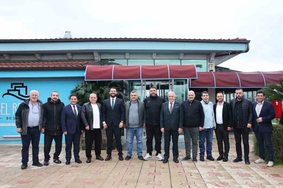 Başkan Şadi Özdemir Bursaspor tribün liderleriyle bir araya geldi