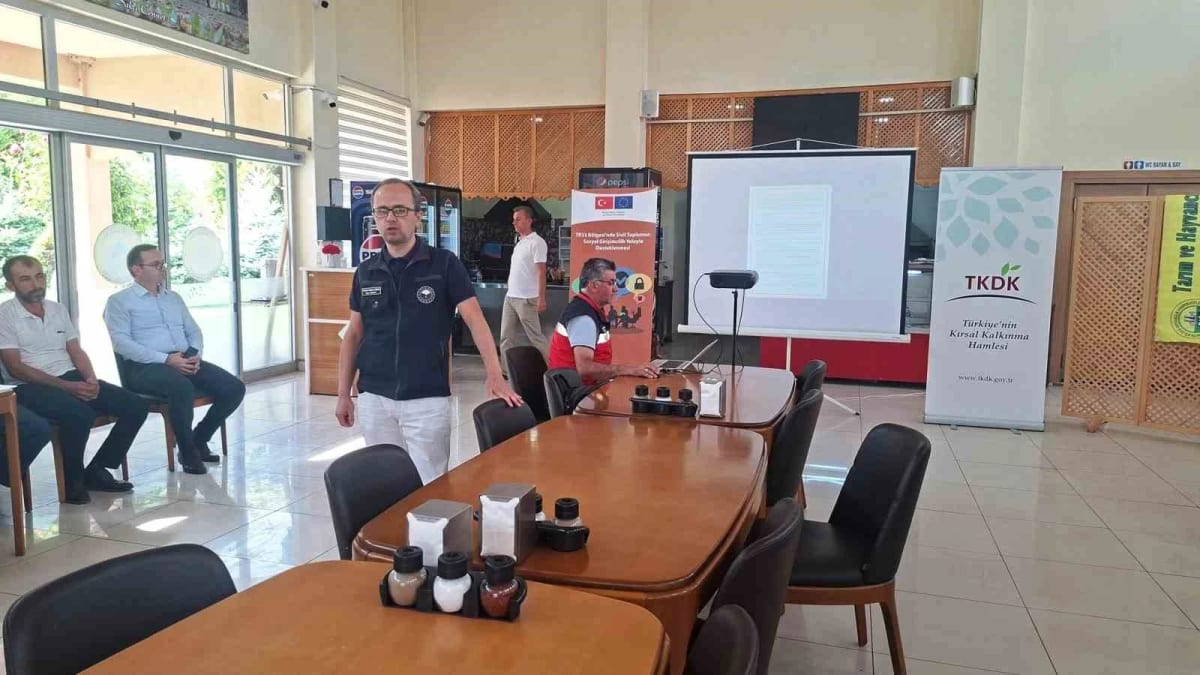 Hisarcık’ta kooperatif başkanlarına hibe ve destekleme eğitimi