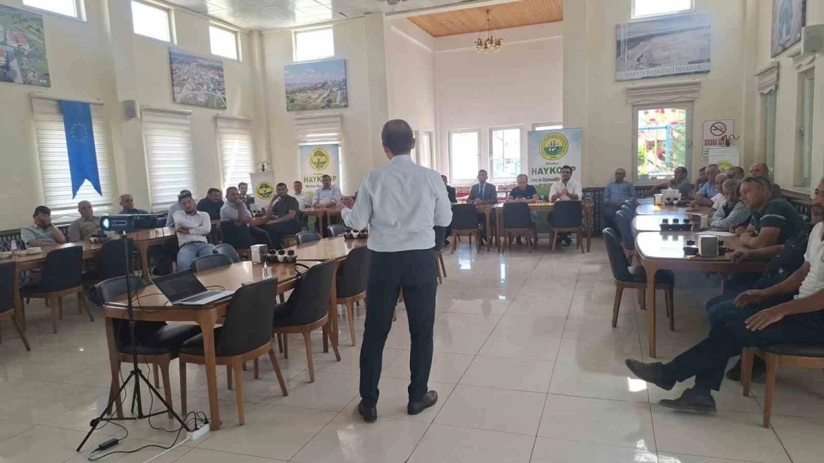 Hisarcık’ta kooperatif başkanlarına hibe ve destekleme eğitimi
