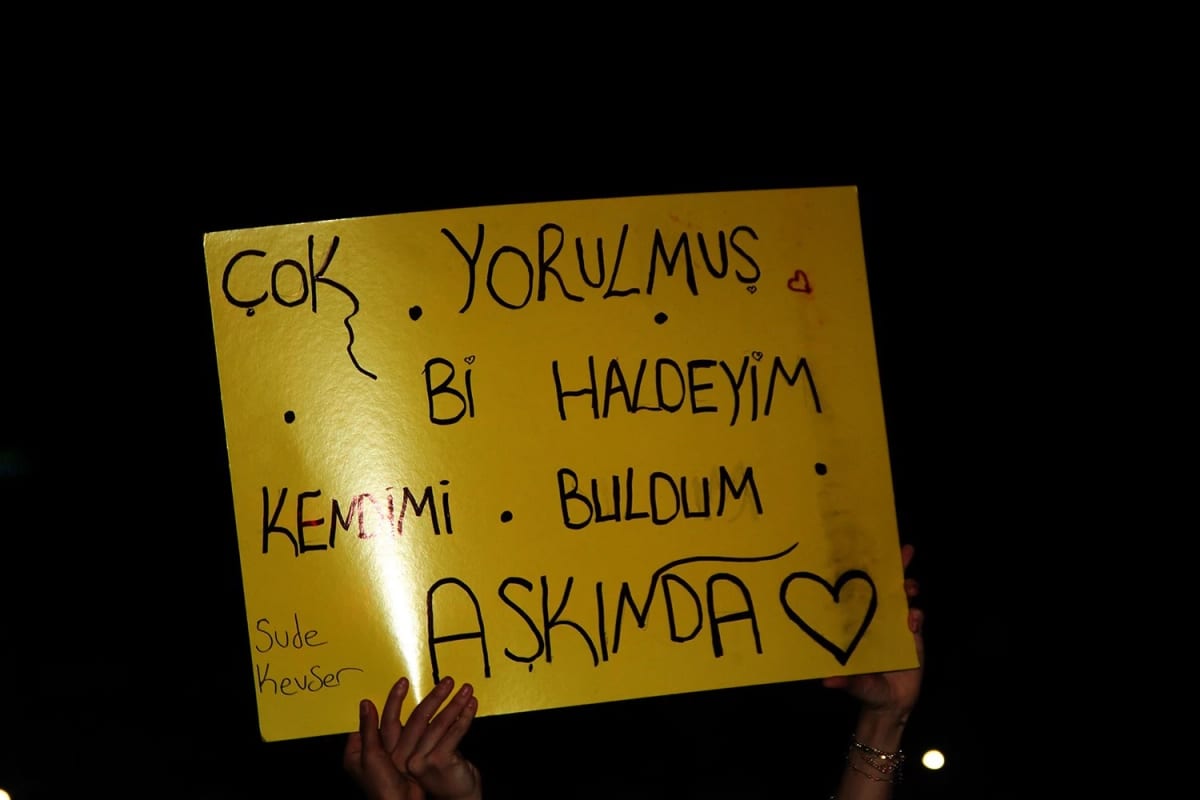 Kula, Ayna’nın şarkılarıyla coştu