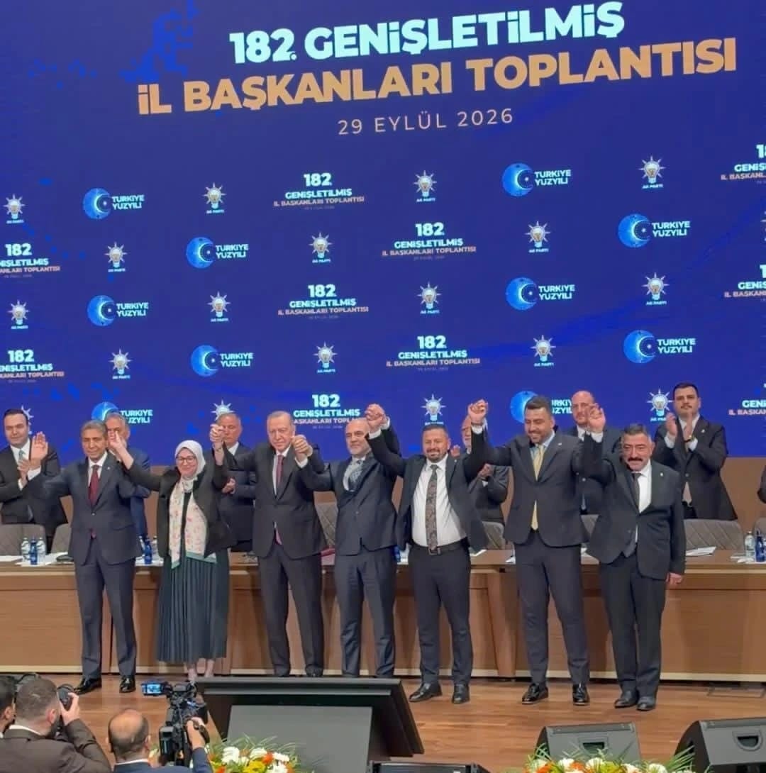 Marmara Adalar Belediye Başkanı Dinçer, AK Parti’ye katıldı