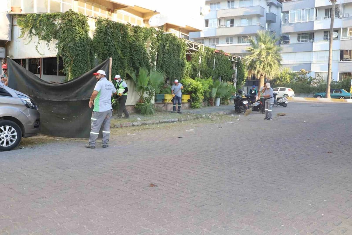 Nazilli Belediyesi’nden temizlik çalışması