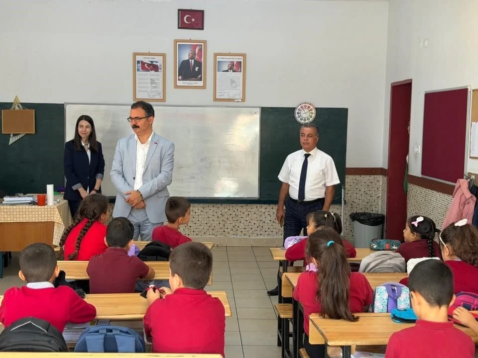 Sultanhisar Kaymakamı Ateş, öğrencilerle bir araya geldi
