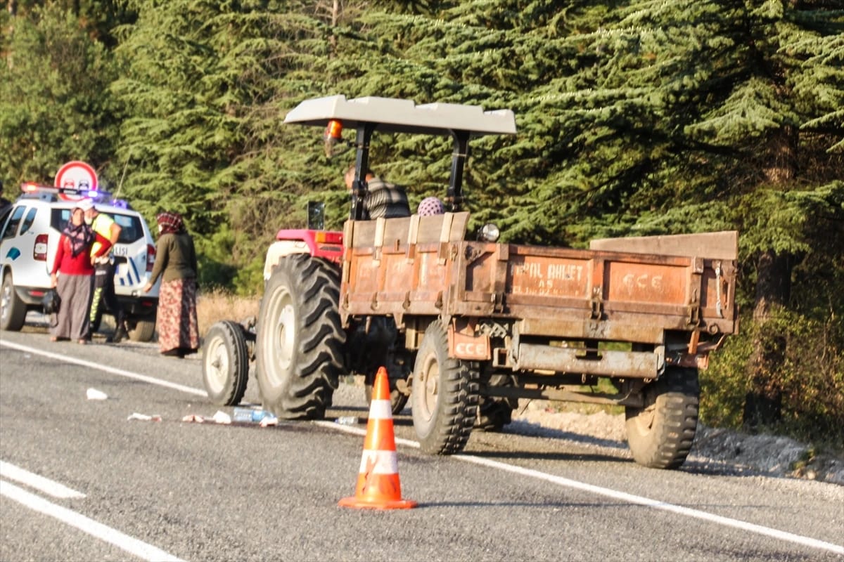 Kütahya’da Traktörden Düşen Kişi Öldü