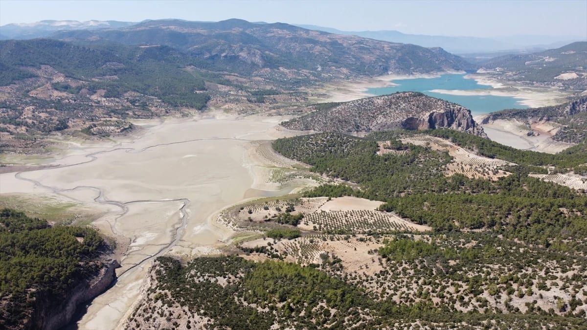 Denizli’deki İnceğiz Kanyonu’nda Mevsimsel Sıcaklık Nedeniyle Sular Kurudu