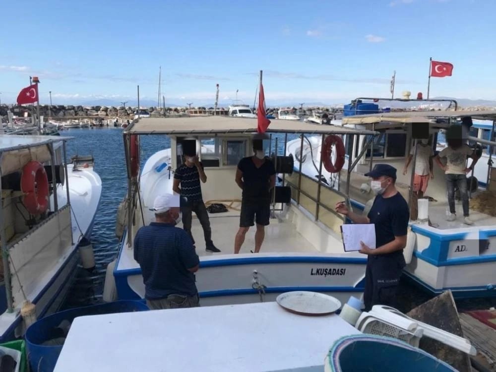 Kuşadası’nda Korona Virüs Denetimleri Devam Ediyor