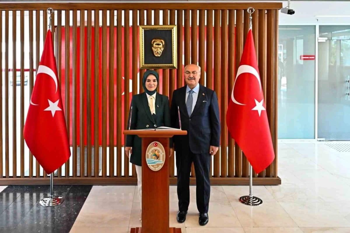 Aile ve Sosyal Hizmetler Bakanı Göktaş Denizli Valiliğine ziyaret etti
