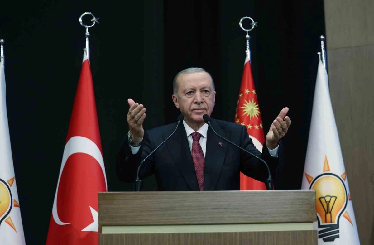 Cumhurbaşkanı Erdoğan: "Biz yanlış yapanla, nefsine yenik düşenle vedalaşır, yolumuza güçlenerek devam ederiz"