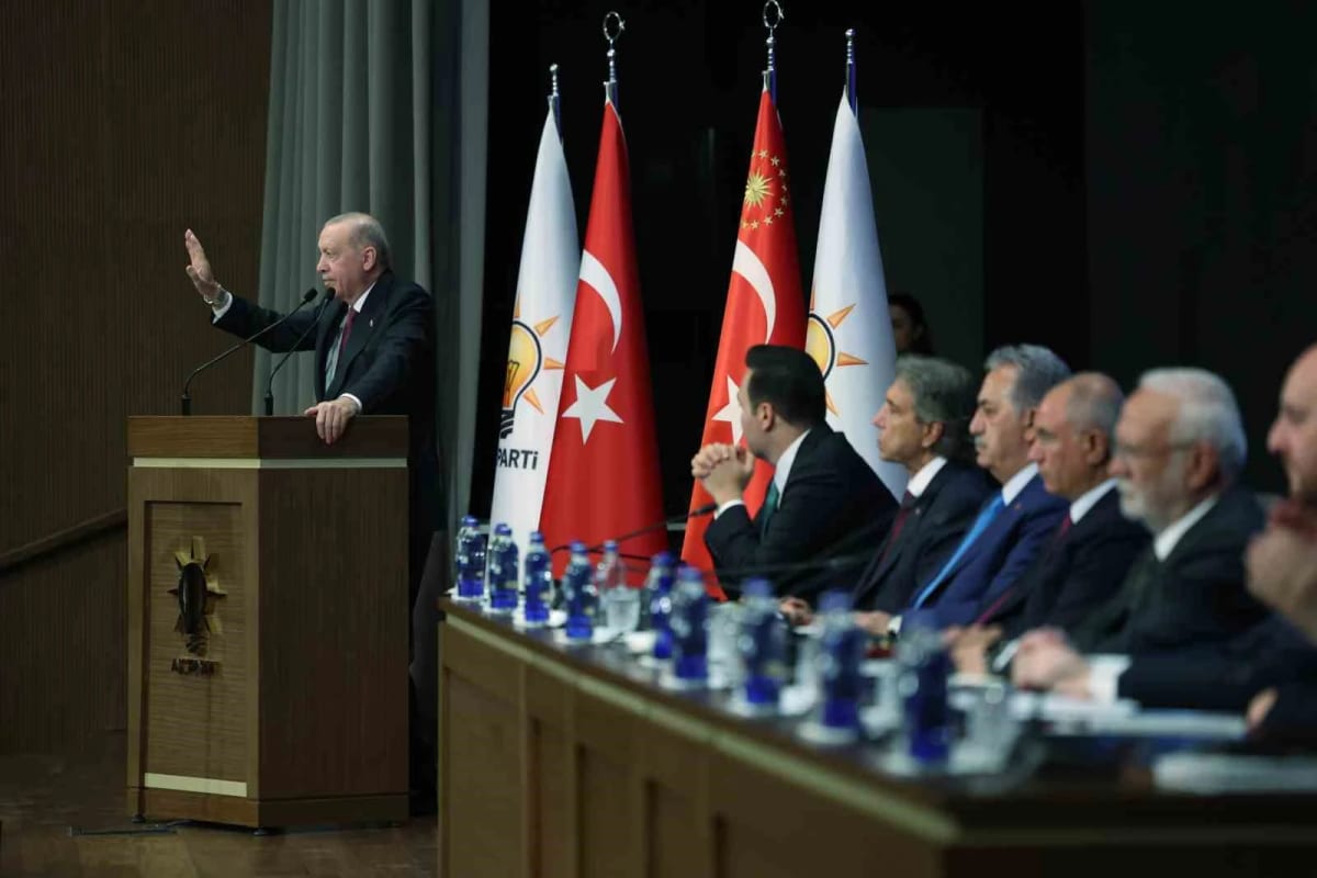 Cumhurbaşkanı Erdoğan: "Biz yanlış yapanla, nefsine yenik düşenle vedalaşır, yolumuza güçlenerek devam ederiz"