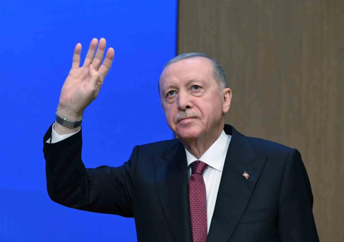 Cumhurbaşkanı Erdoğan: "Biz yanlış yapanla, nefsine yenik düşenle vedalaşır, yolumuza güçlenerek devam ederiz"