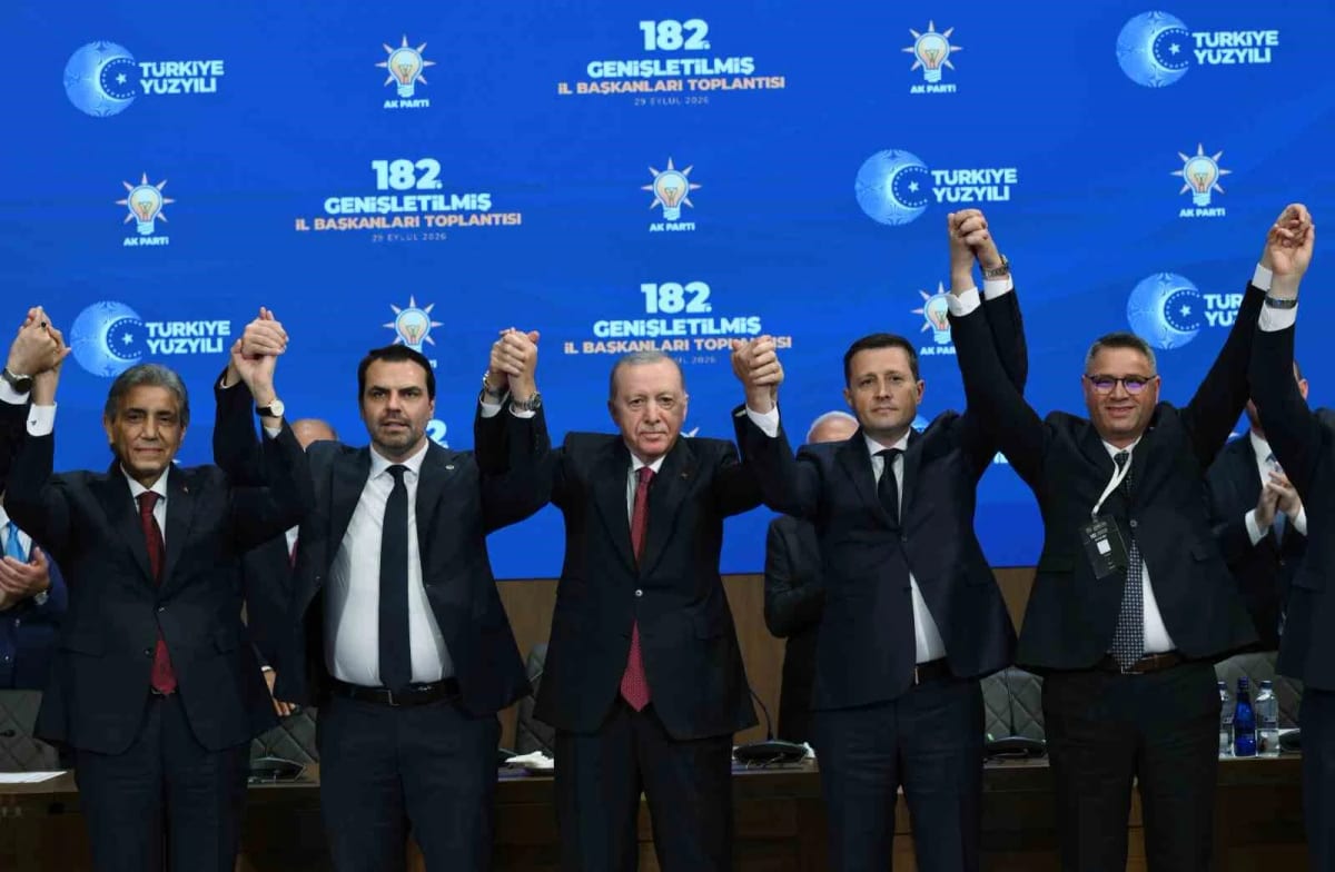 Cumhurbaşkanı Erdoğan: "Biz yanlış yapanla, nefsine yenik düşenle vedalaşır, yolumuza güçlenerek devam ederiz"