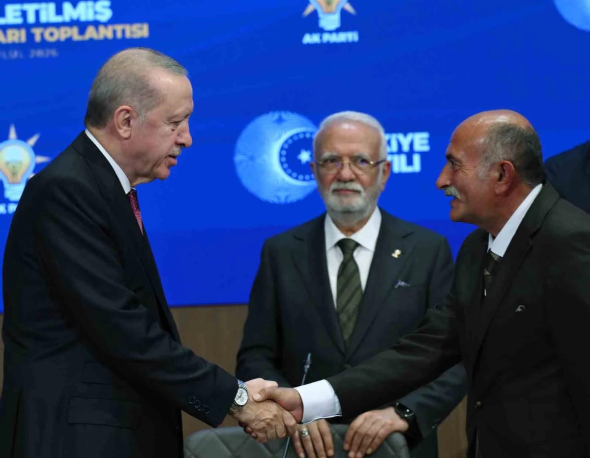 Cumhurbaşkanı Erdoğan: "Biz yanlış yapanla, nefsine yenik düşenle vedalaşır, yolumuza güçlenerek devam ederiz"