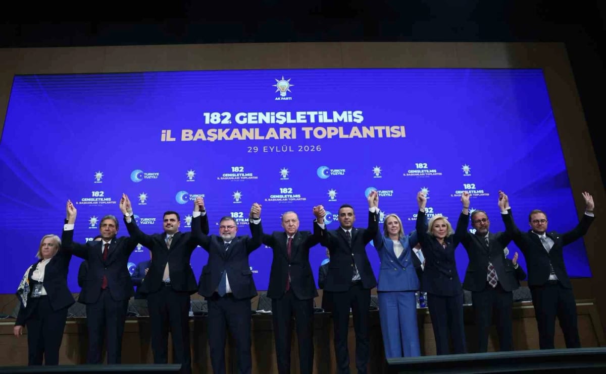 Cumhurbaşkanı Erdoğan: "Biz yanlış yapanla, nefsine yenik düşenle vedalaşır, yolumuza güçlenerek devam ederiz"