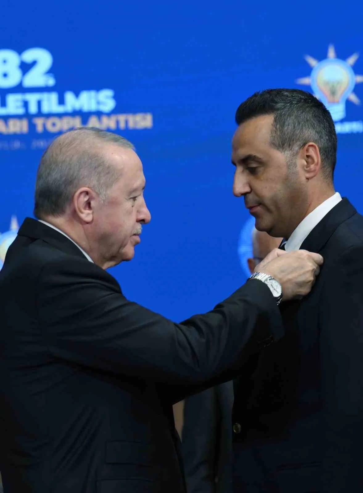 Cumhurbaşkanı Erdoğan: "Biz yanlış yapanla, nefsine yenik düşenle vedalaşır, yolumuza güçlenerek devam ederiz"