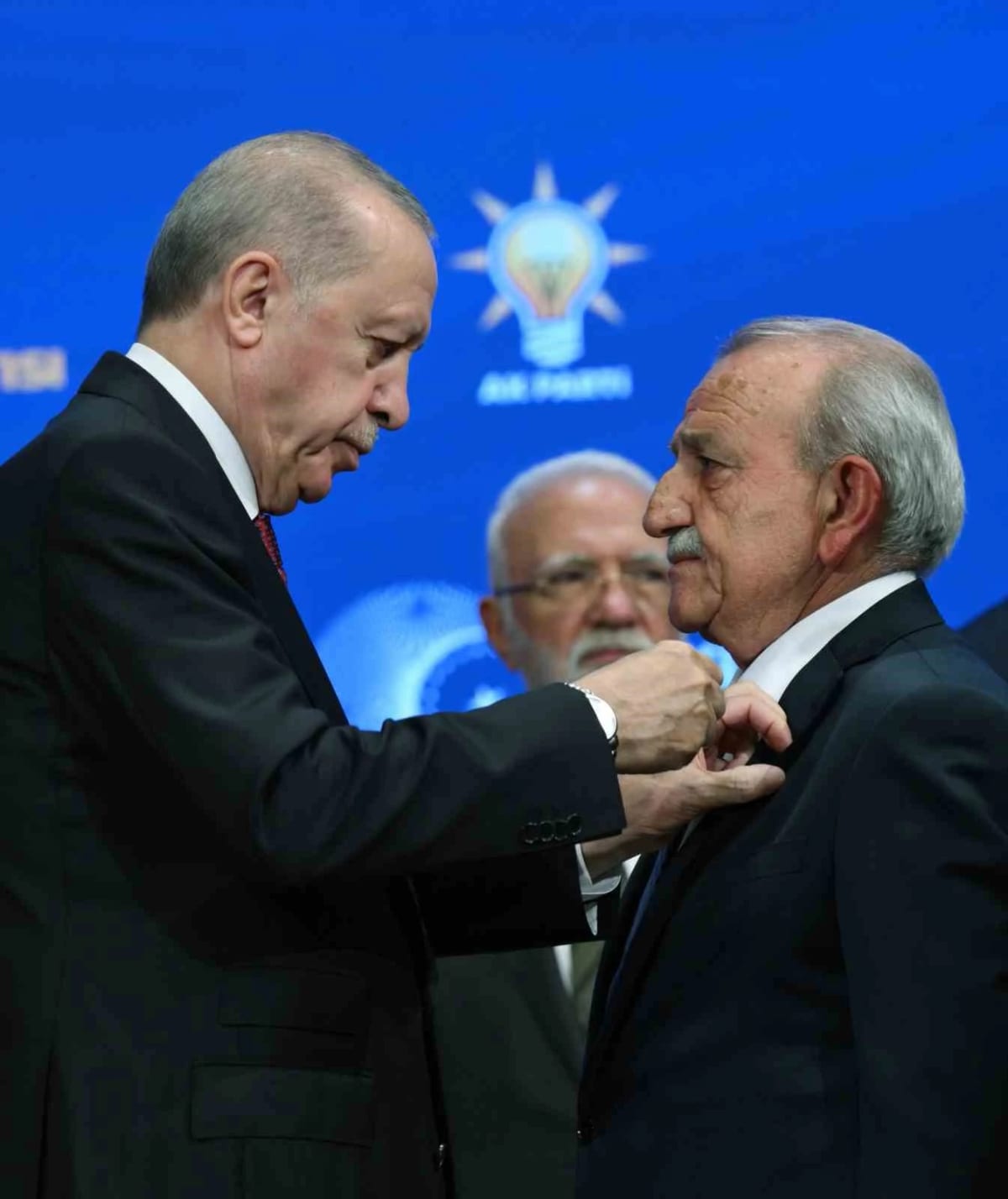 Cumhurbaşkanı Erdoğan: "Biz yanlış yapanla, nefsine yenik düşenle vedalaşır, yolumuza güçlenerek devam ederiz"