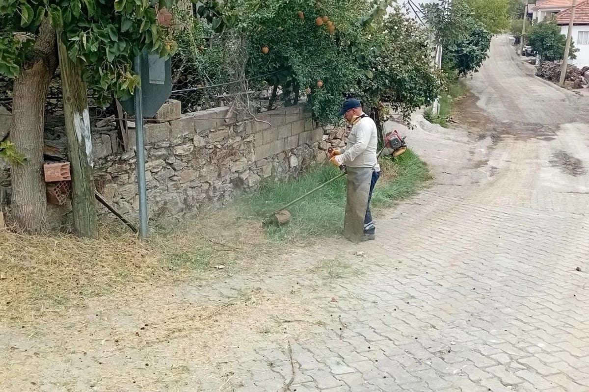 Efeler Belediyesi’nden, Eğrikavak’ta temizlik çalışması