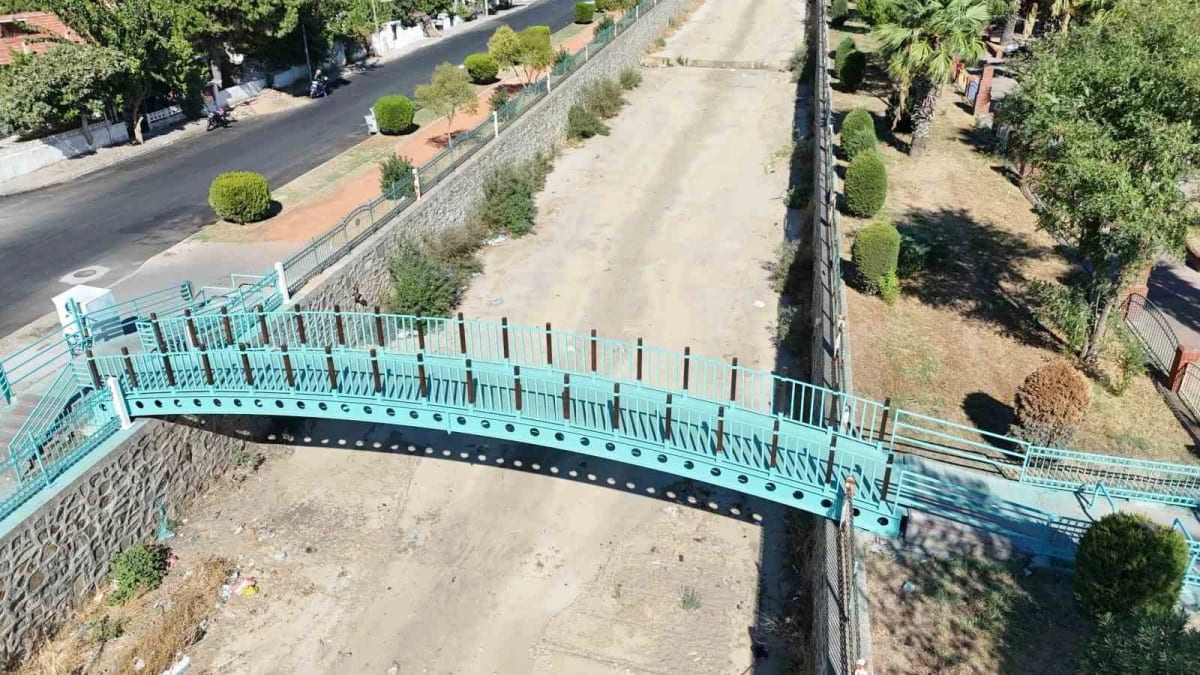 Nazilli Belediyesi’nden Yeşil Mahalle’de köprü güvenliğine yeni düzenleme
