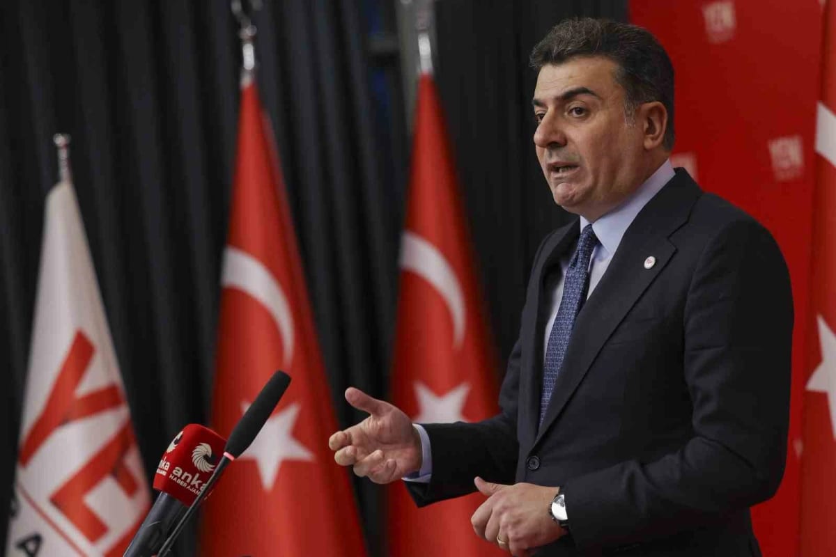YENİ Parti Sözcüsü Emre’den fon soruşturması açıklaması: "Delillendirme yaparsak isimleri açıklayacağız"